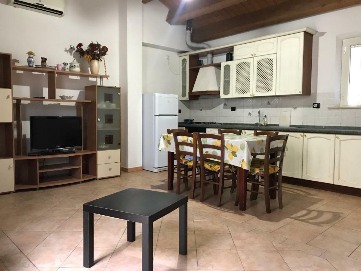 Appartamento Elisabeth San Benedetto del Tronto Esterno foto